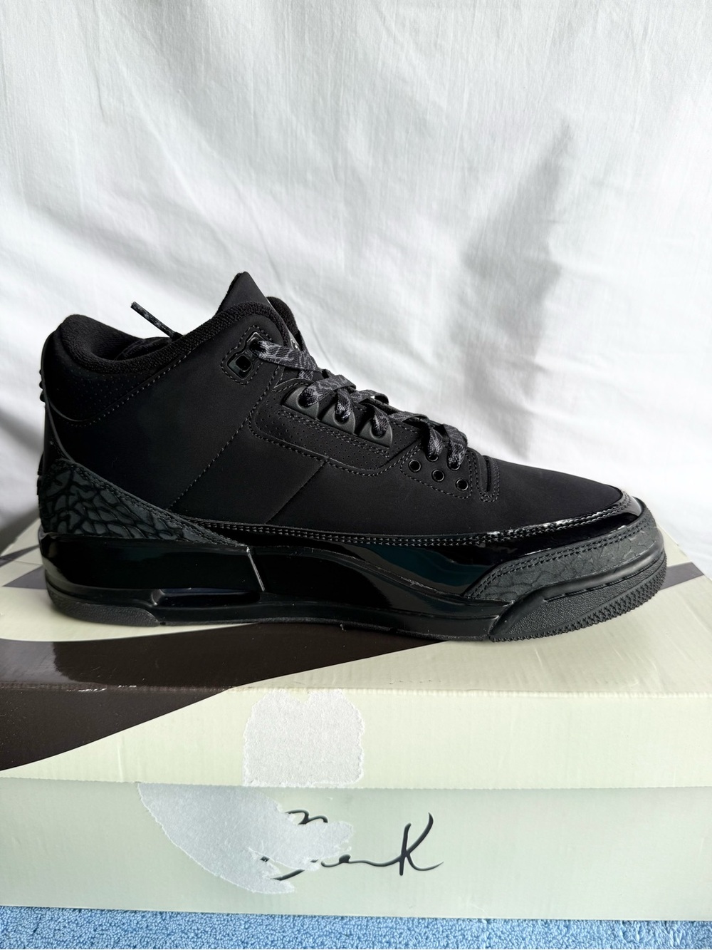 AUTHENTIC Jordan 3 Retro Black Cat size 10.5 CT8532-001 2025 VNDS - Picture 3 of 8